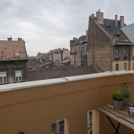 Stylish Downtown Apartment 布达佩斯 外观 照片