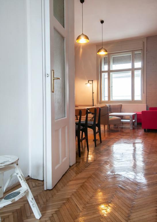 Stylish Downtown Apartment 布达佩斯 外观 照片